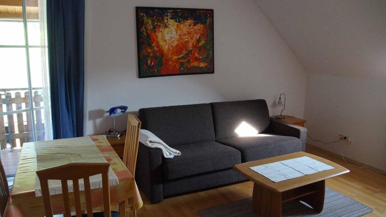 Weingut & Gaestezimmer Pammer Mitterarnsdorf ภายนอก รูปภาพ